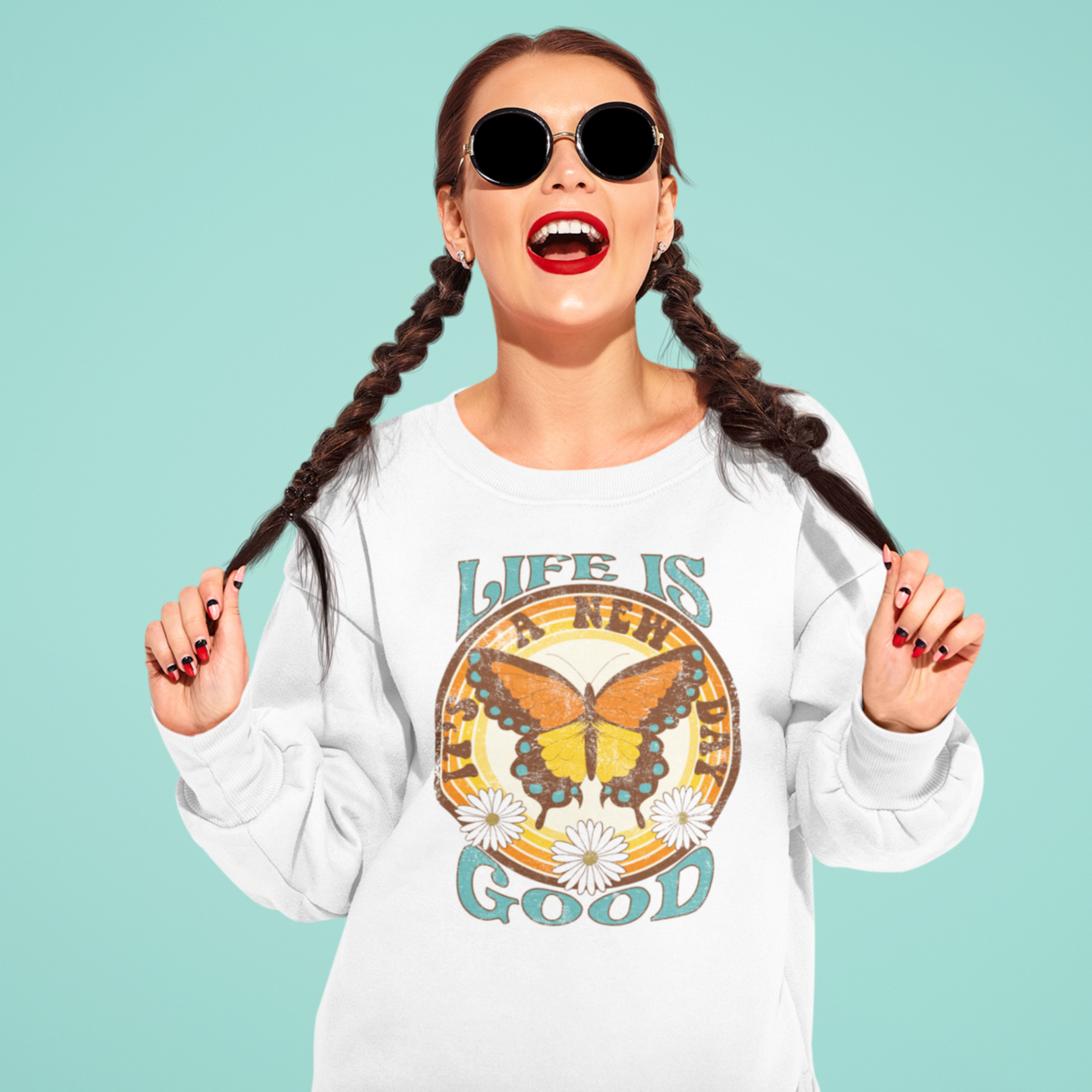 Women's Life Is Good Sweatshirt